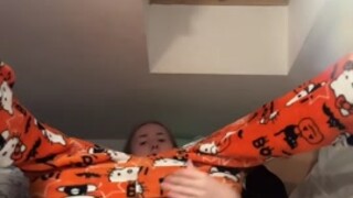 Sister lets her older brother cum inside