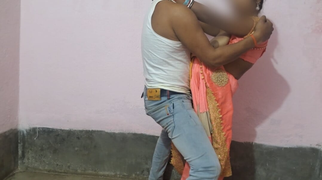 Sri Lankan bhabhi fucked