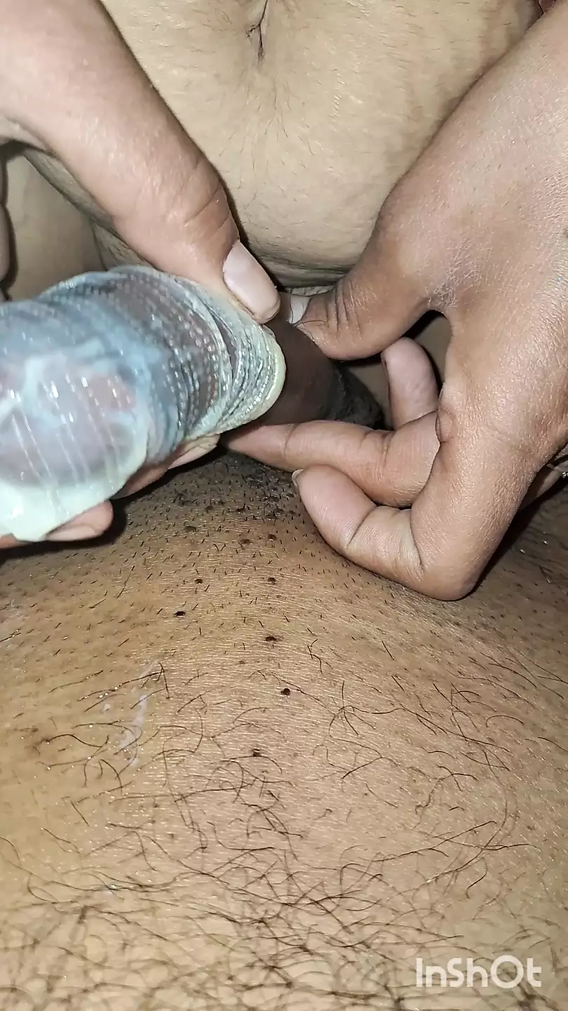 Indian sunni bhabhi fucked hard oily pussy long dildo peniss