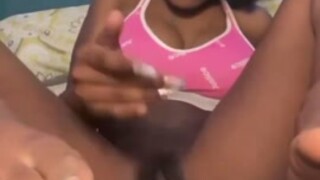 Clueless ebony teen didn’t know she could cream.