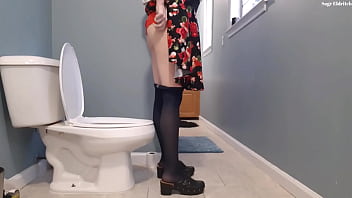 Church Girl Sage Eldritch Peeing #2 [Voyeur]