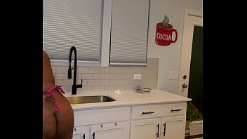 Sexyshannon33 - update #3 - Sexy Ebony washes dirty dishes in the nudeDec 16, 2024