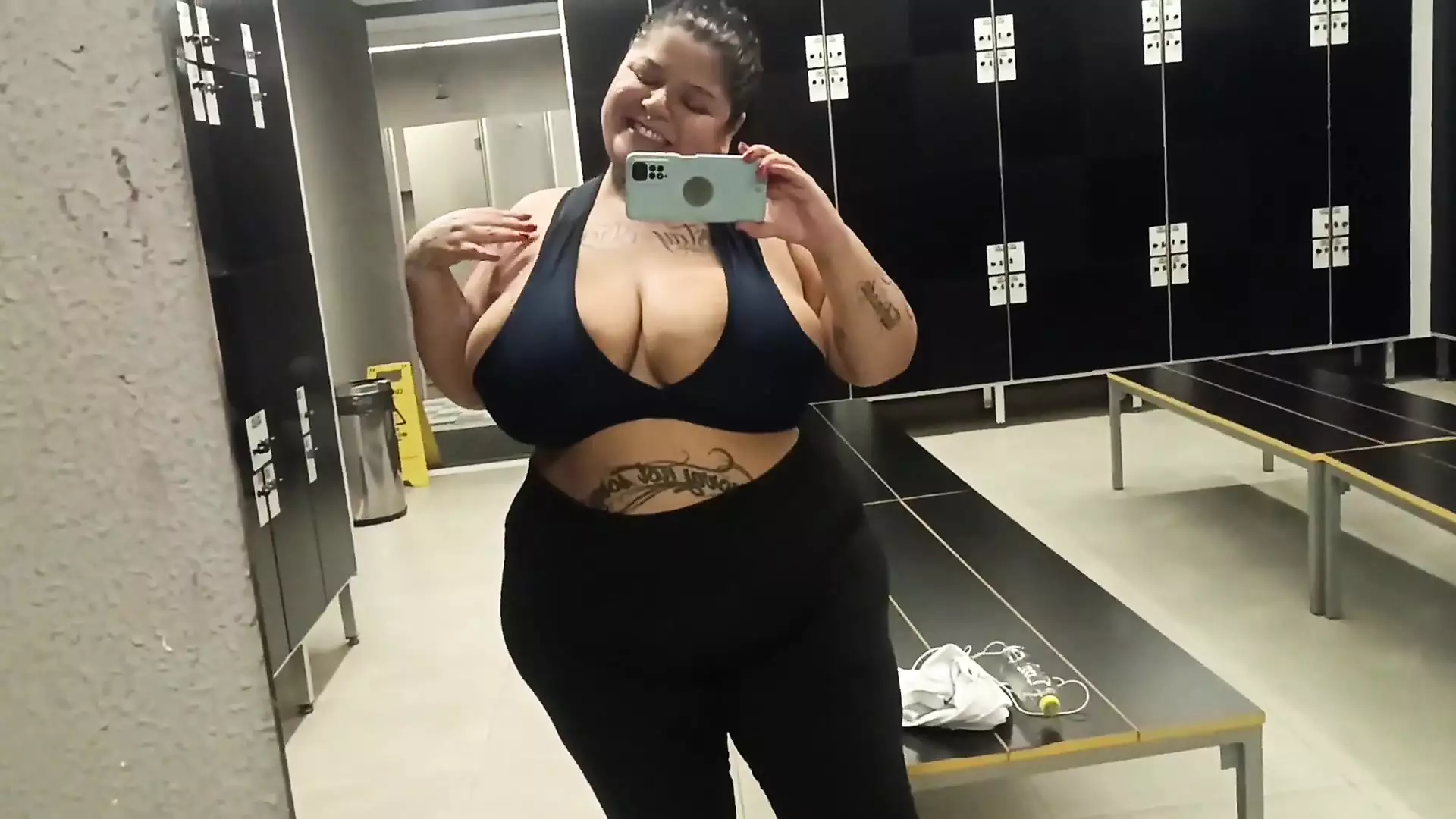 Slutty BBW In The Gym Bathroom