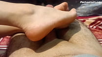 Homemade | Persian amature gives 1st footjob