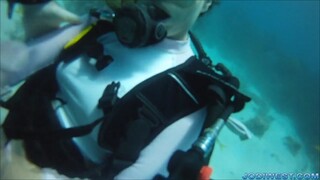 Underwater Scuba Girl Handjob