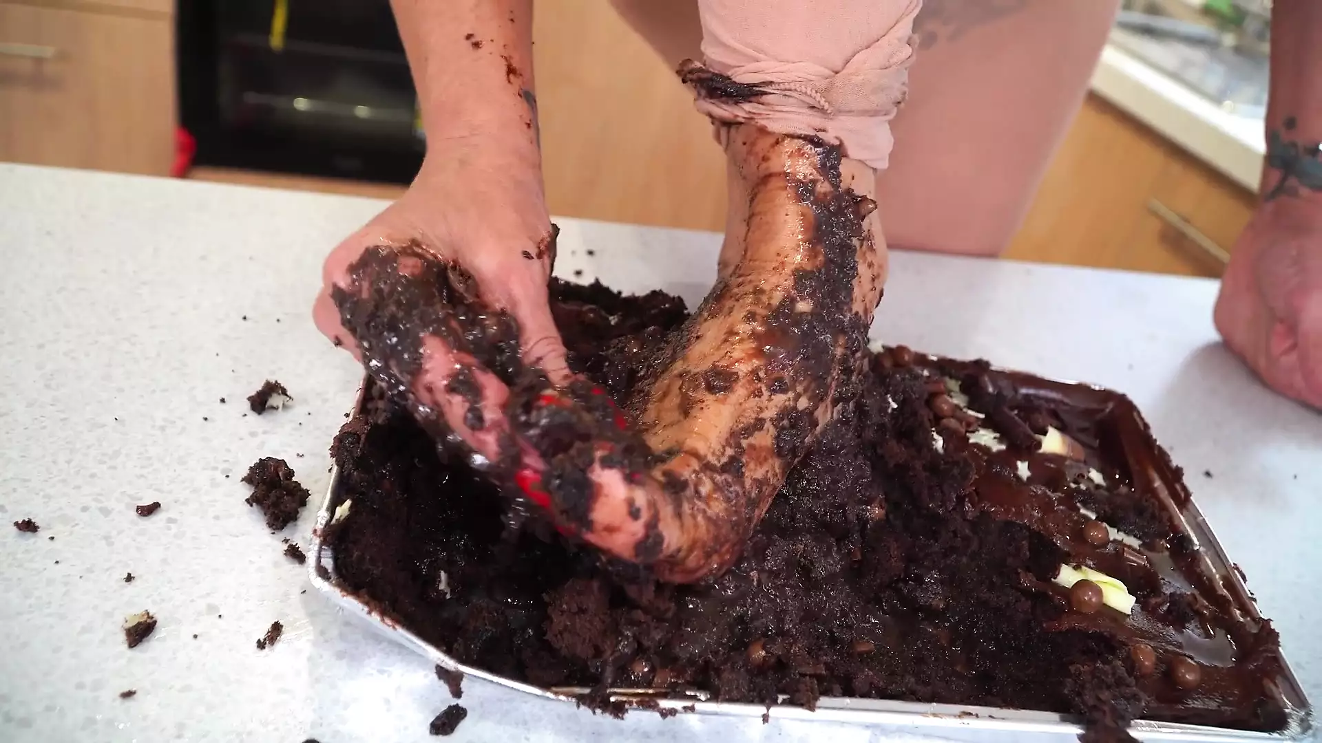 Nicole DuPapillon makes a cum drizzle cake part 2