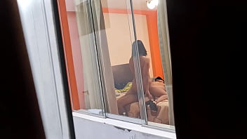 vecina mexicana enfermera Miranda follando con su amante sin cerrar la ventana