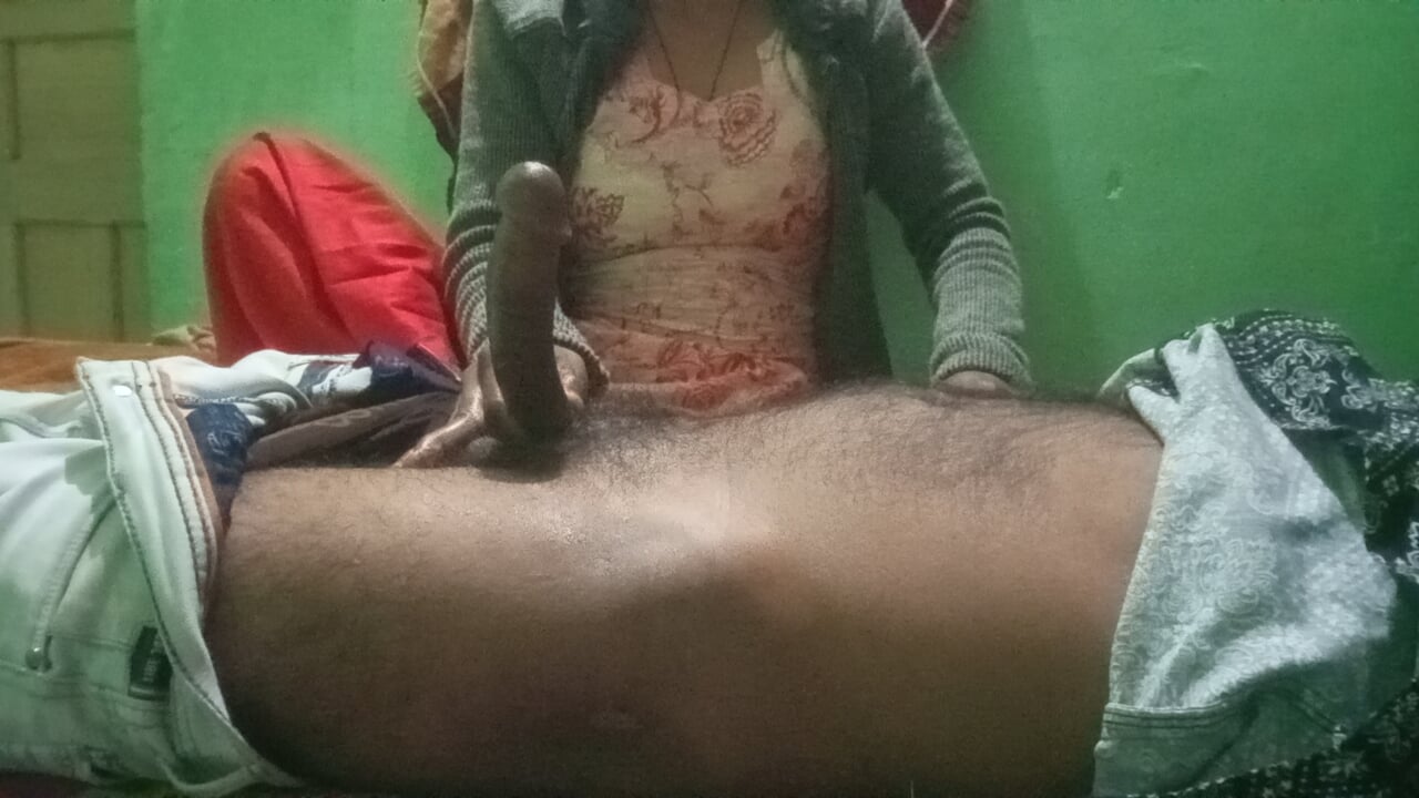 Masturbate Kar ke Bhabhi Ne Devar ka Pani Nikala