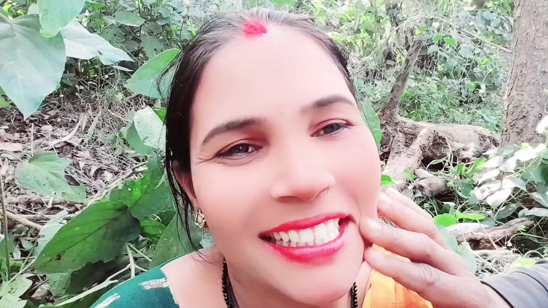 jungle me mangal indian bhabhi