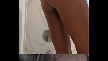 Thot in Texas - Shower & Bareback Fucking a Milf