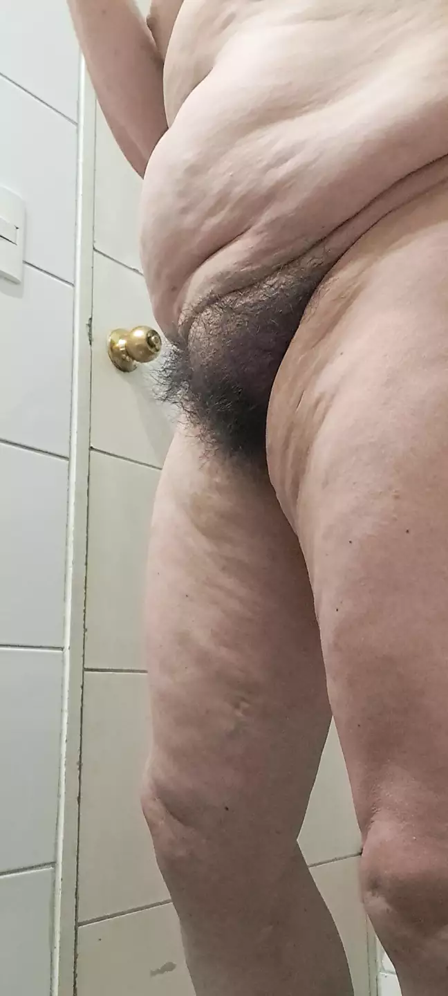 53 years old mature milf body with hairy fat pussy