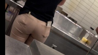 DaEbone Kahki ass at Chipotle.