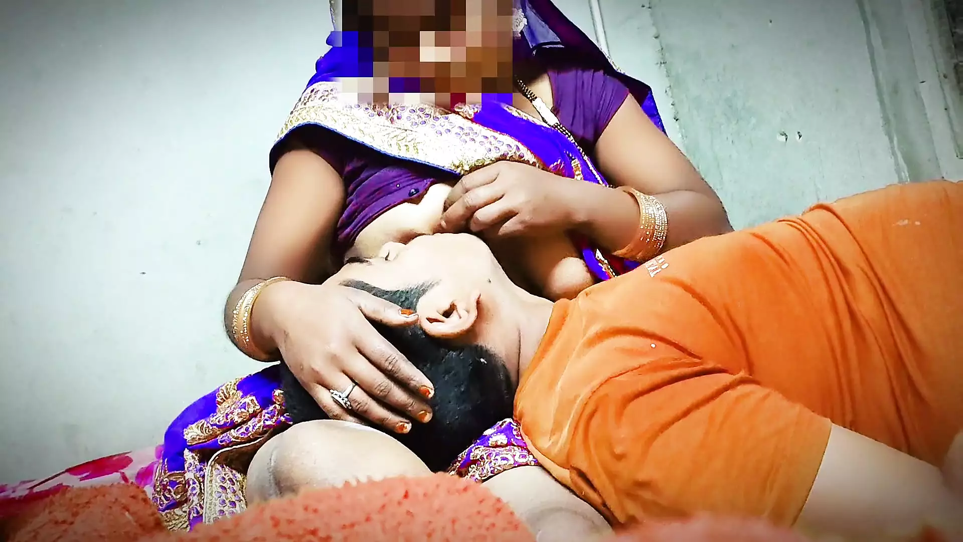 Village Bhabhi Hot Masterbutting Video Sex Desi Bhabhi