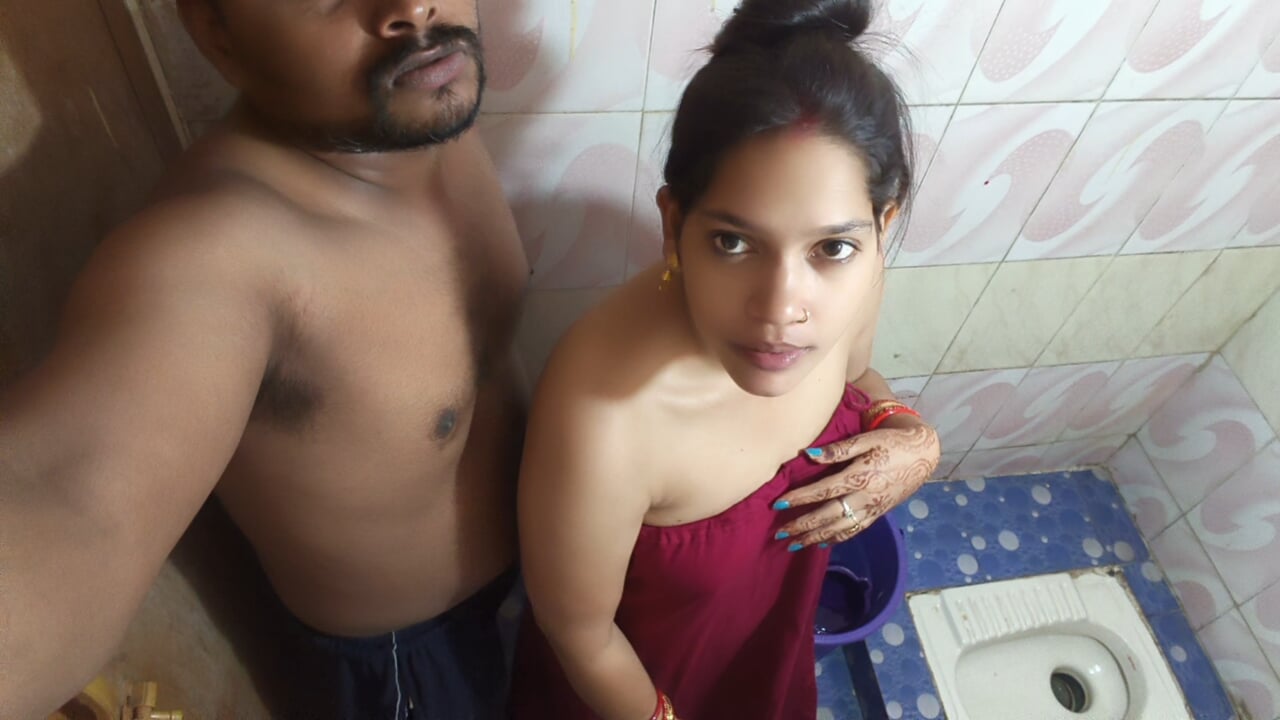 Odia Sex video, Odia housewife Sex in birth room, Sona and Rahul Sex in birth room,