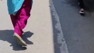 Desi_Aunty_Big_Gaand_Walking_In_Road